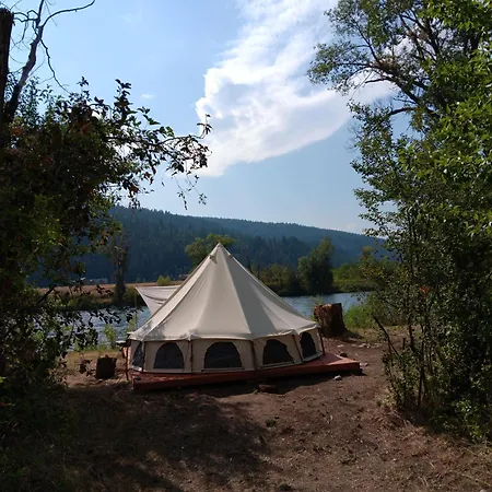 Snake River Glamping